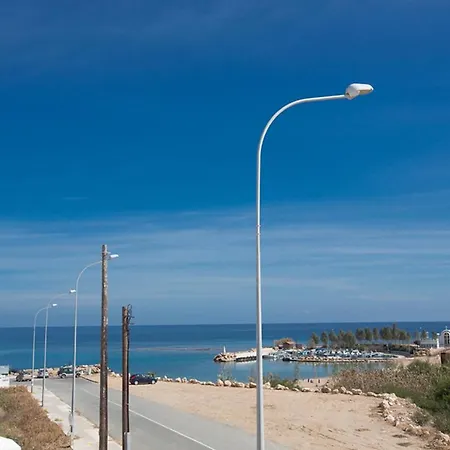 The Ultimate 5 Star Holiday In With Private Pool And Close To The Beach 1305 וילה
