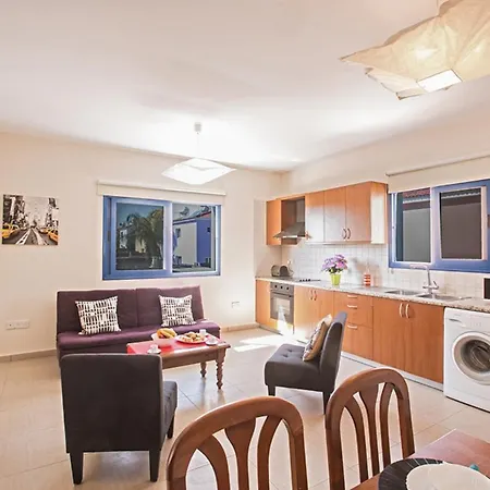 The Ultimate 5 Star Holiday In With Private Pool And Close To The Beach 1305 *