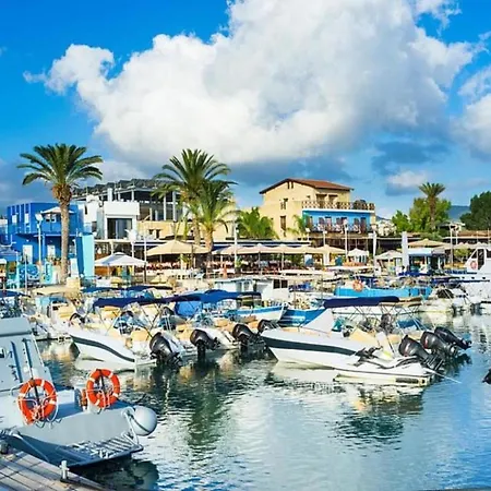 The Ultimate 5 Star Holiday In With Private Pool And Close To The Beach 1305 Paralimni
